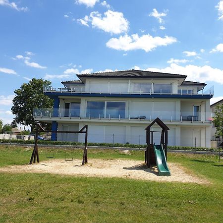 Heaven's Gate Apartment Fonyód Kültér fotó